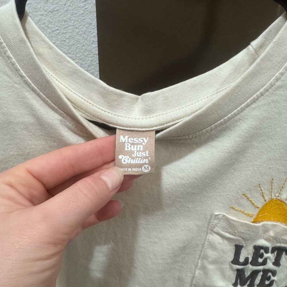 Women’s Pocket Crop - Picture 2 of 3